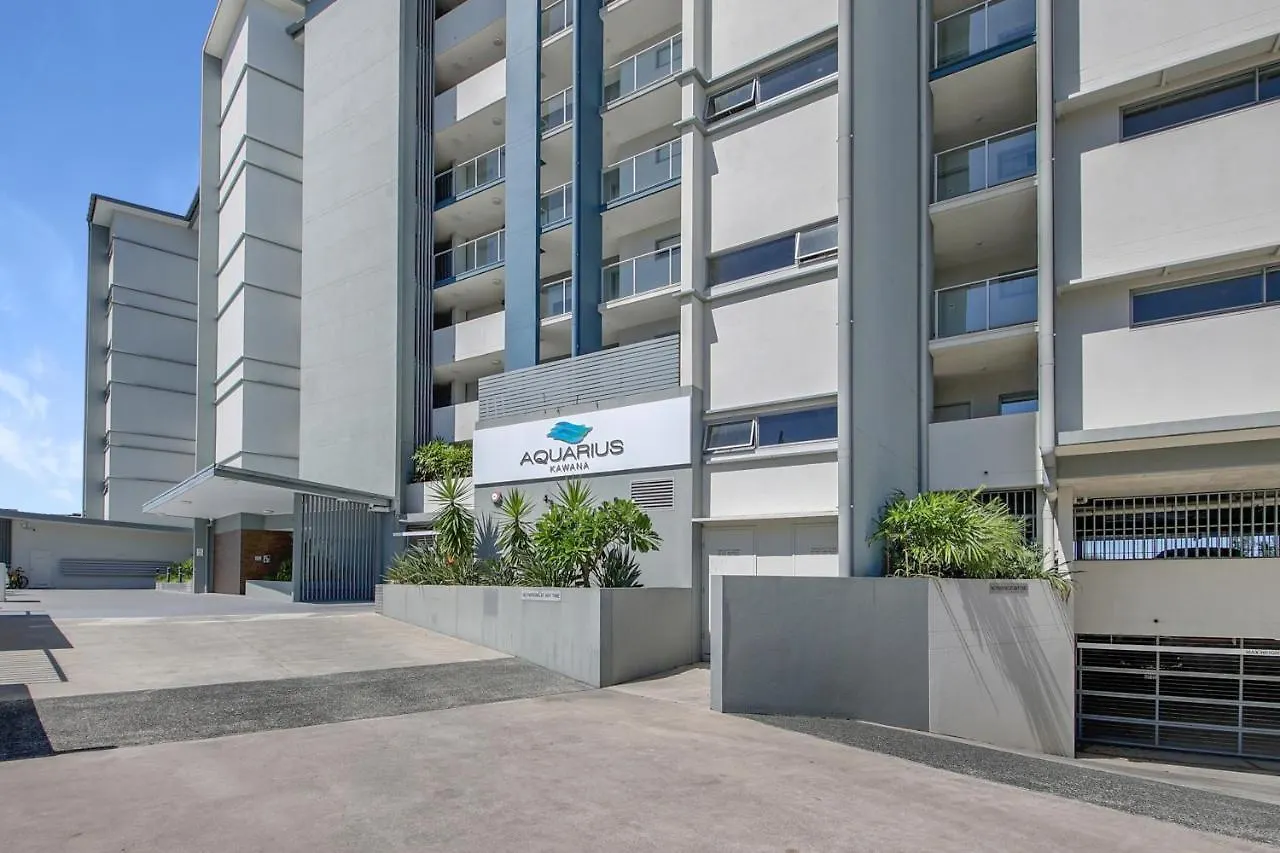 Pool, 100M To Hosp, 3 Tvs, 3 Beds - Lakefront Aquarius Apartment Kawana Waters Austrália